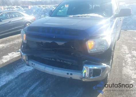 2015 Toyota Tundra Sr5 5.7L V8 из США, поврежденный, VIN 5TFUY5F11FX431759